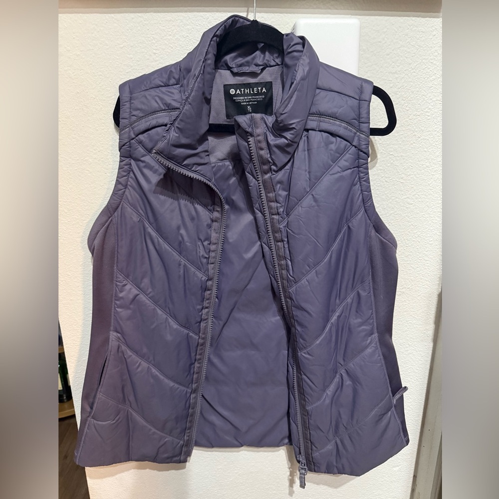 Athleta Women's Lavender Quilted Vest